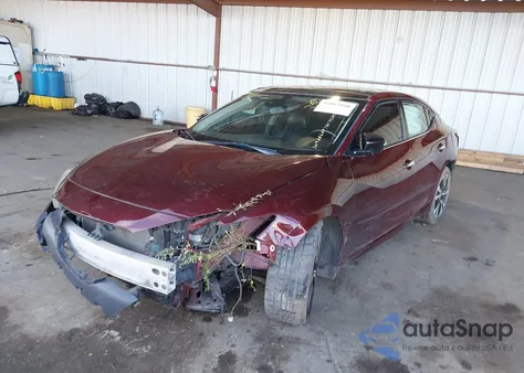 2017 Nissan Maxima 3.5 Platinum z USA, uszkodzony, nr VIN 1N4AA6AP7HC433833